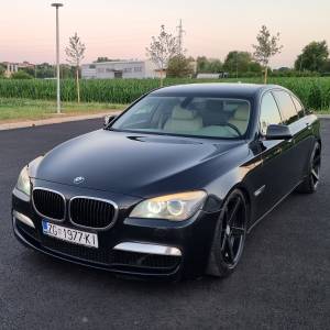 BMW serija 7 730d Individual, Automatik, Alu 20", Veliki servis