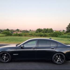 BMW serija 7 730d Individual, Automatik, Alu 20", Veliki servis