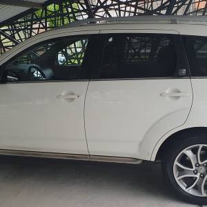 Citroen C-Crosser 2.2 HDI