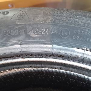 Continental 185/60/15 - NOVO