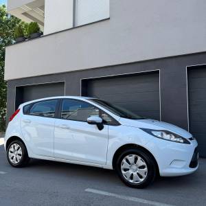 FORD FIESTA 1.4TDCI //137tkm//prvi vlasnik//HR auto//klima//odliičan//