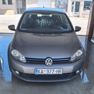 GOLF 6