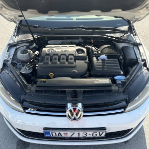Golf 7 2.0 TDI R-LINE