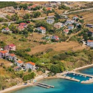 GRAĐEVINSKO ZEMLJIŠTE - PRODAJA RTINA BRIG