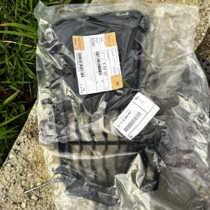 Grill plastika za maglenku - Lijeva - BMW F32/F33/F36 - 51118054507