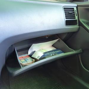 Hyundai Elantra + 4 dodatne zimske gume, reg do 12/2025