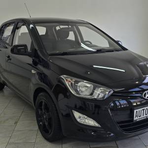 HYUNDAI I20 1,2I ODLIČNO STANJE