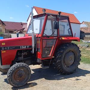 IMT 542 1987god 5 brzina papiri uredni