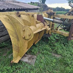 JCB Fastrac, šunarska dizalica, ralica za snijeg
