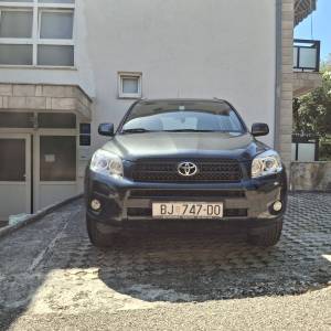 TOYOTA RAV4 2.2 D4D 4X4