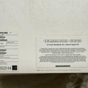 MacBook Air M1 (2020) – 8GB / 256GB – Space Gray – ODLIČNO STANJE + ku