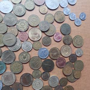 Mega lot stranih kovanica - cca 750 komada