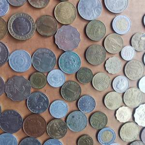 Mega lot stranih kovanica - cca 750 komada