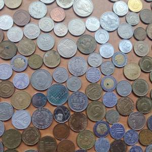 Mega lot stranih kovanica - cca 750 komada