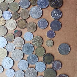 Mega lot stranih kovanica - cca 750 komada