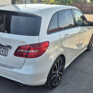 Mercedes-Benz B-klasa 200 CDI- AMG line