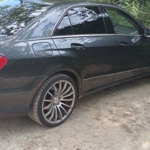 Mercedes E 220CDI