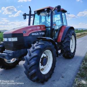 New holland m 100