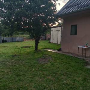 Odmah useljiva stara/održavana kuća