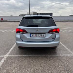Opel Astra 1.6CDTI Sports Tourer