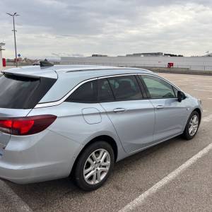 Opel Astra 1.6CDTI Sports Tourer