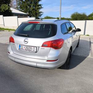 Opel Astra J 1.7 CDTI Sport Tourer 2011g.