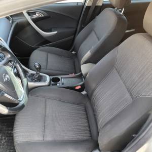 Opel Astra J 1.7 CDTI Sport Tourer 2011g.