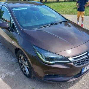 Opel astra