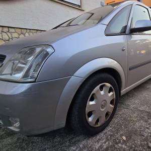 OPEL MERIVA 2004 GOD 1,7 DTI PRVI VLASNIK