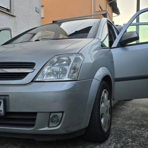 OPEL MERIVA 2004 GOD 1,7 DTI PRVI VLASNIK