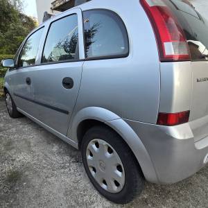 OPEL MERIVA 2004 GOD 1,7 DTI PRVI VLASNIK