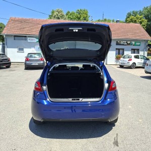 PEUGEOT 308 1,5 BlueHDi Dizel