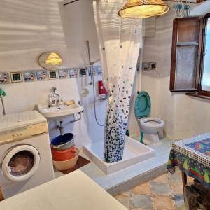 Prodaja stan 44m2, centar Cresa, za renovaciju