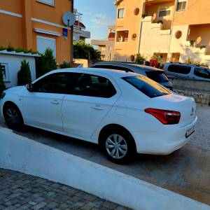 Prodajem rabljeno vozilo: Citroën C-Elysee