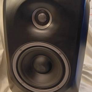 RCF MYTHO 6 ACTIVE TWO-WAY 6.5" DSP MONITOR 300W - par