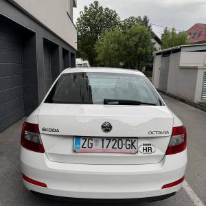 ŠKODA OCTAVIA 1.6TDI /prvi vlasnik/veliki servis/odličan/