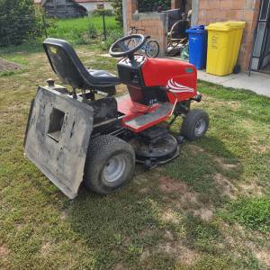 Traktor kosilica Taifun će se