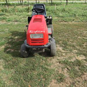 Traktor kosilica Taifun će se