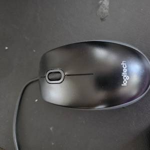 Tipkovnica Cherry KC1000 i miš Logitech B100