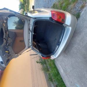 Toyota avensis 2,0d4d