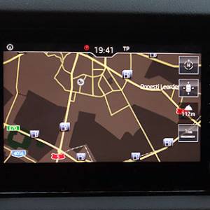 VW ŠKODA SEAT navigacija SD kartica sa najnovijim kartama 2025.-2026.