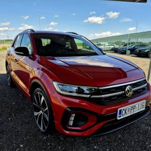 VW T-Roc 2.0DSG 2xR LINE,IQ Matrix,Panorama €34.400 registrian!