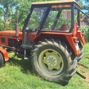 Zetor 6911