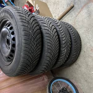 Zimske gume Hankok sa felgama 15”