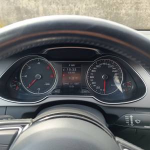 Audi A4 2.0 tdi 190 ks,2014 g,S line,auto oču an,reg 1 godinu,