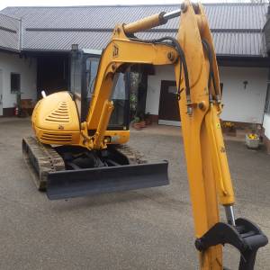 bager JCB- 6 tona