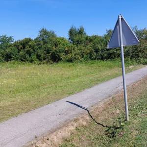 Berek - Građevinsko zemljište 1341 m2 i poljoprivredno zemljište 8783