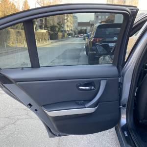 BMW E90 318D LCI