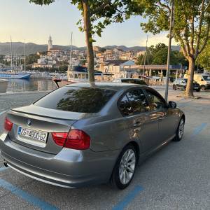 BMW E90 318D LCI