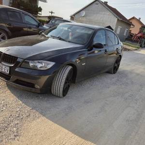 BMW E90